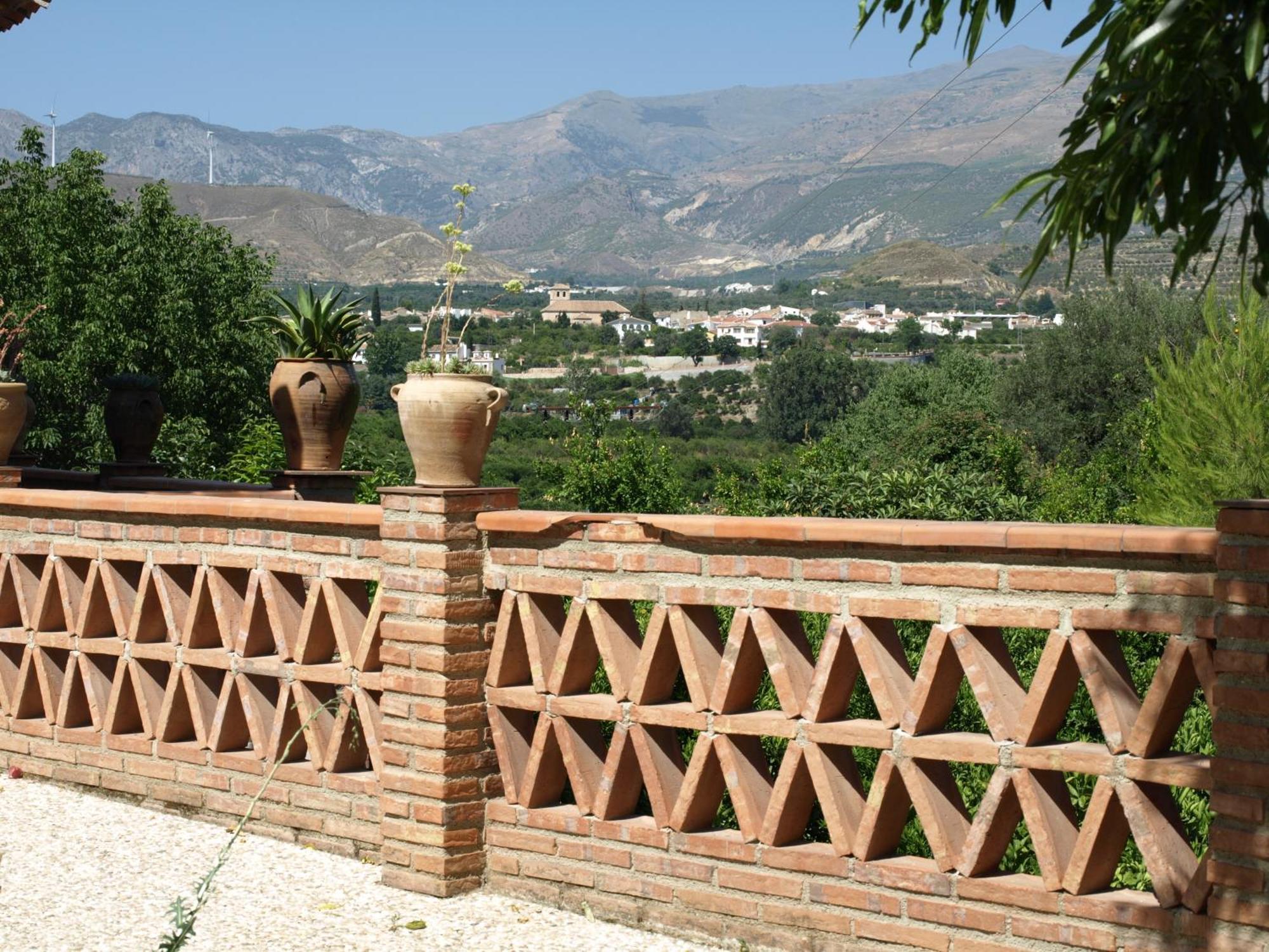 La Despensa del Valle Restábal Esterno foto