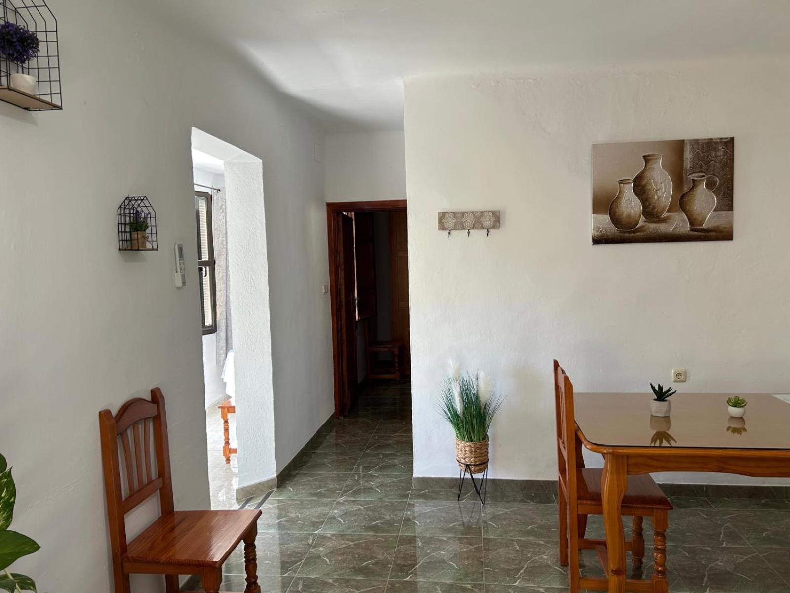 La Despensa del Valle Restábal Esterno foto